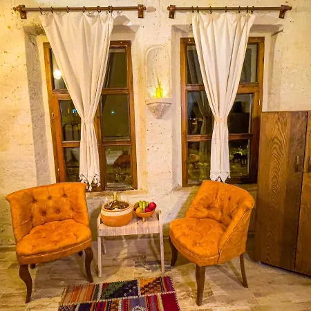 מלון Heritage Cave