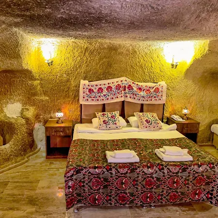 Heritage Cave Hotel